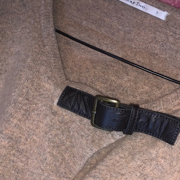 [SOLD❗️]PART TWO🤍 LUXURY CASHMEREoversized cardigan/poncho with trompet sleeves - Picture 5 of 10